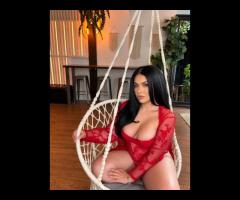 ON EST DEUX ET EN CHALEUR POUR TOI? DAYANA